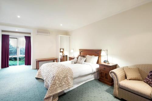 Crystal INN Room Type - Deluxe Apartment