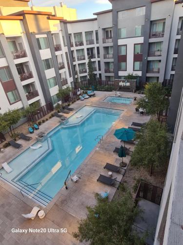 Modern One room Flat in the Beautiful Las Vegas City Modern One room Flat in the Beautiful Las Vegas City