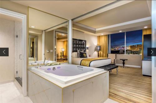 Westgate Las Vegas Casino 1 bedroom and Studio