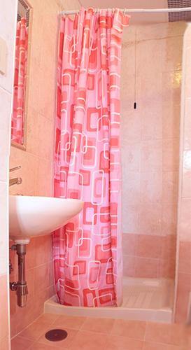 Hotel Euro Quiris - image 4