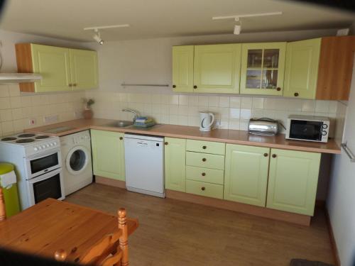 virtuve, Meall Dubh - coastal cottage with stunning views in Clachtoll