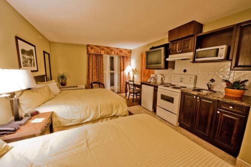 Days Inn by Wyndham Surrey in Surrey, Canada