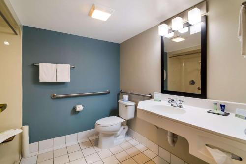 Sleep Inn Londonderry - image 8