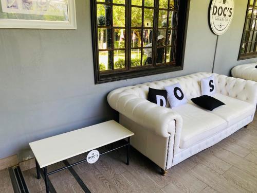 Halfway House Hotel Halfway House Hotel