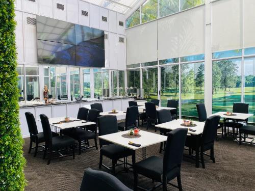 餐廳, 中途之家酒店 (Halfway House Hotel) in 金伯利