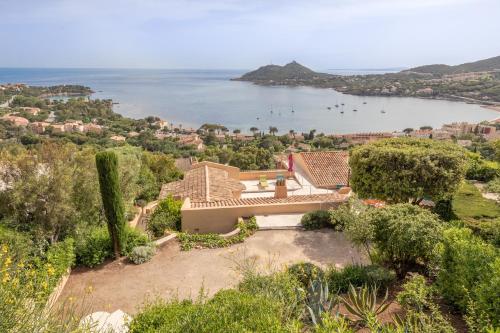 View, Villa Mas d'Esterel - vue mer in Saint-Raphael