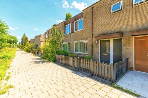 Spacious and Cozy House with Affordable Parking, Ámsterdam (foto 7)