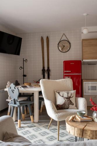 2 bedrooms, 4 beds