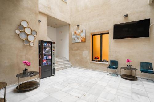 Center Suites San Eloy, Seville (photo 5)