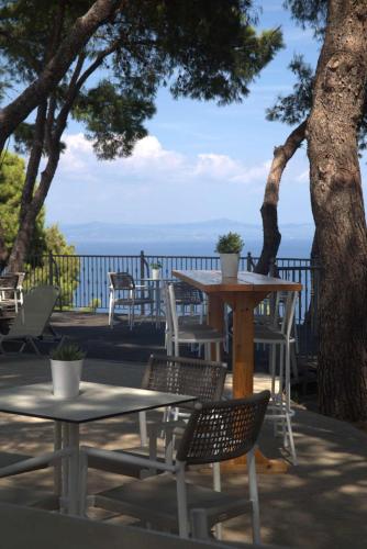 Evripidis Hotel - image 8