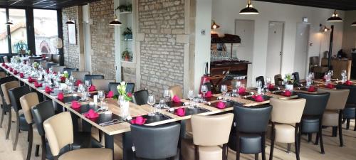 Hôtel de la GARE (Hotel de la GARE) in Saint-Gengoux-le-National