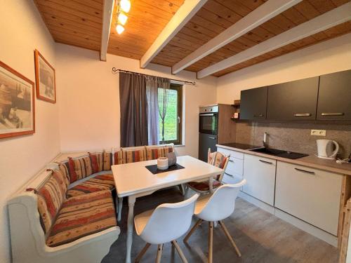 Iekārtas, Klimatisierte Familienchalets am Millstätter See (Klimatisierte Familienchalets am Millstatter See) in Rothenthurn