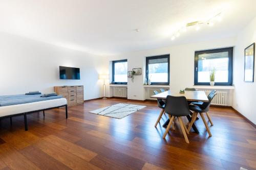 Rhine Apartment, Düsseldorf (photo 6)