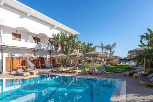 Aquarius Beach Hotel - image 4