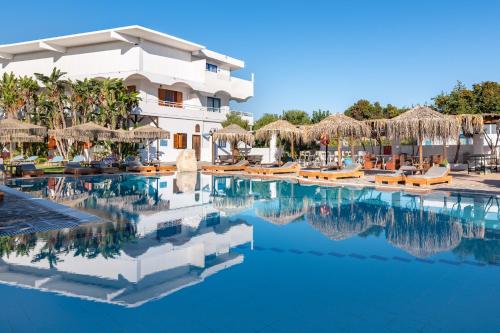 Aquarius Beach Hotel - main image