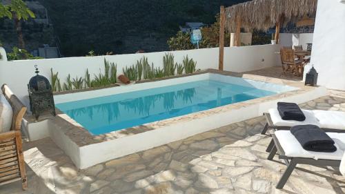 Casa el Almendro piscina privada Casa el Almendro piscina privada