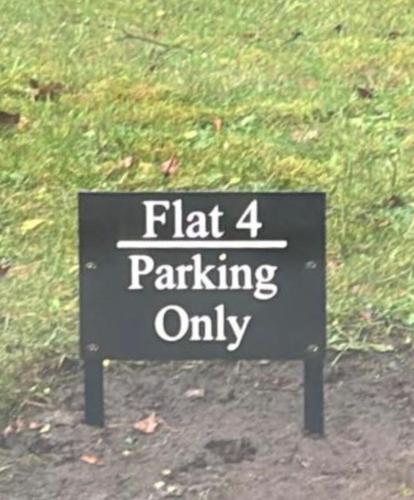 2 Bedroom Flat Bracknell Free Parking in Bracknell