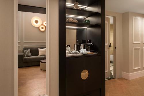 Catalonia Puerta del Sol - image 14