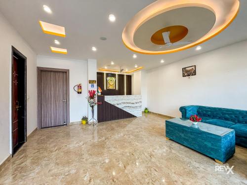 Raghuveer Sadan, Near Ram Mandir -10 Min Walk