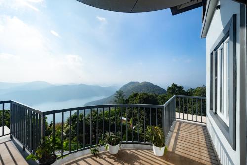 ทัศนียภาพ, Avadale Idukki - Stag Groups Not Allowed in ไอดุกกี