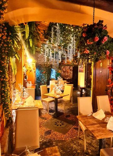 La Corte dei Fiori 2