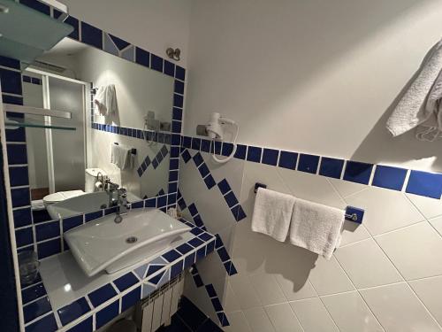 Hostal Santo Domingo - image 3