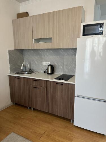 Уютная квартира на Толе би