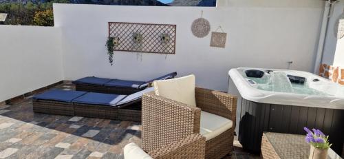 Stergios Suite with Private Jacuzzi Stergios Suite with Private Jacuzzi