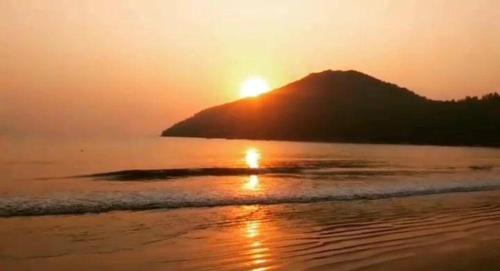 Casa na praia dura in หาดลาโกอินยา