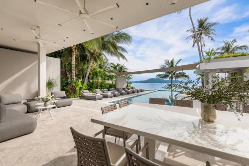 Emotion Beachfront Villas - 전망