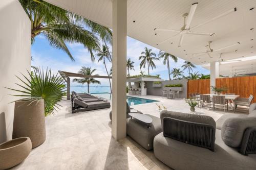 Emotion Beachfront Villas - 주변 환경