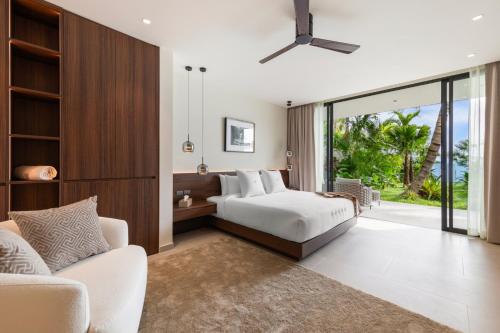 Emotion Beachfront Villas