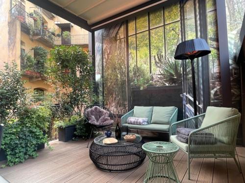 OLIVE GARDEN Stylish Studio with cozy terrace, Milán