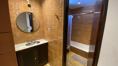 Double Room with Private Bathroom image 3