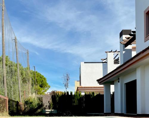 Casa Alquiler Urbanización Hato Verde Las Pajanosas gîte à louer Guillena