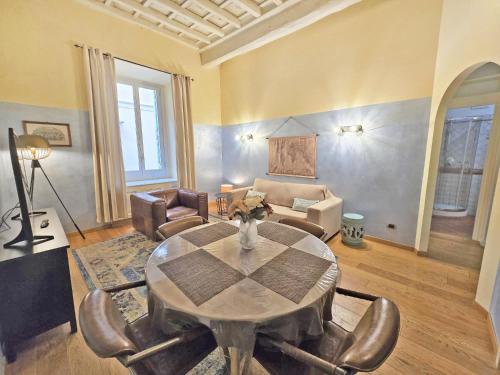 Splendid Home Pantheon - image 4