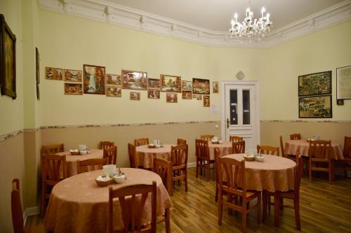 Hotel Pension Bernstein am Kurfürstendamm - main image