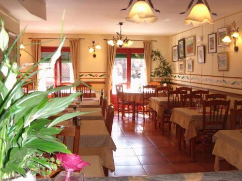 EVA & TRAVEL - Hotel LA BOTIGA in Prades