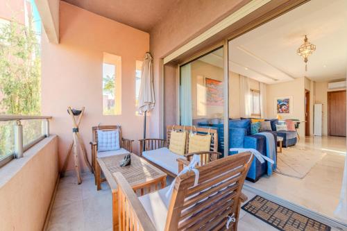 Apartment with Terrace image 9