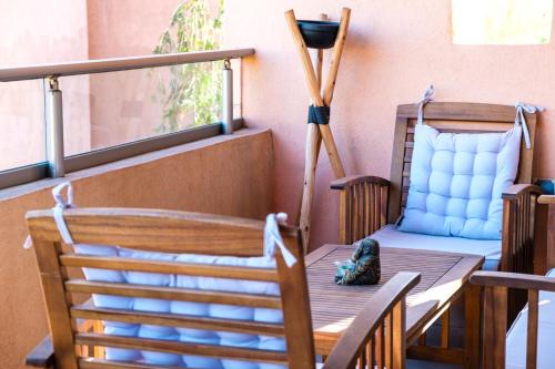 Apartment with Terrace image 5