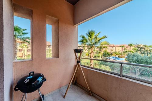Apartment with Terrace image 4