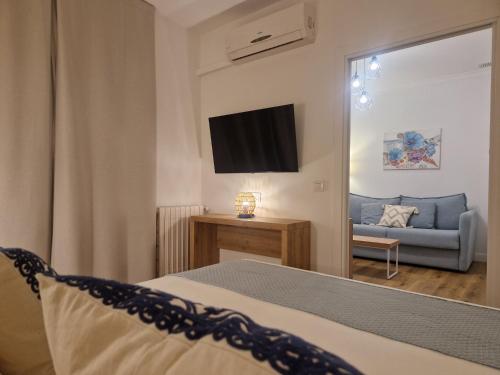 Habitación doble, superior, vista parcial al mar
