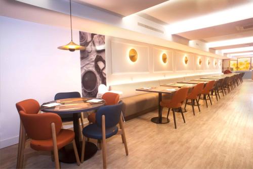 Gran Versalles - image 8