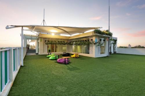 ทัศนียภาพภายนอกโรงแรม, แม็กซ์วันโฮเต็ล แอท บูกิต จิมบารัน (MaxOneHotels at Bukit Jimbaran) in อูลูวาตู