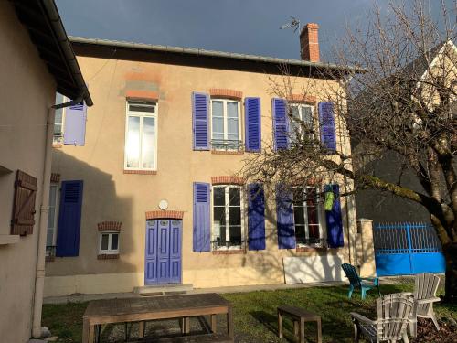 Appartement avec jardin in Loures-Barousse