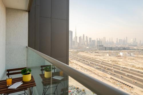 Panoramic 1BR | Luxury Stay - image 11