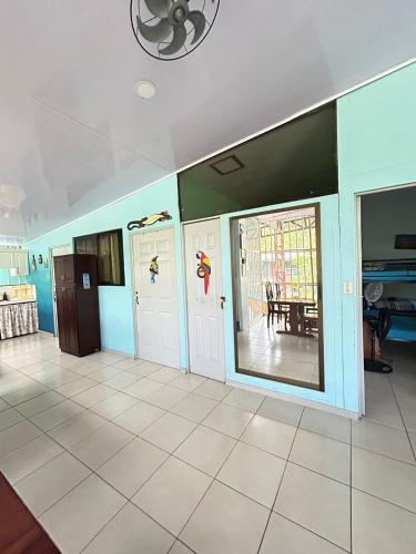 Blue Morpho House B&B in Quepos