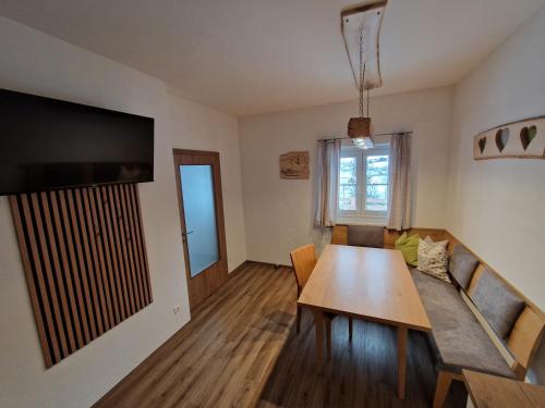 Iekārtas, Brücklerhof (Brucklerhof) in Haus im Ennštāla