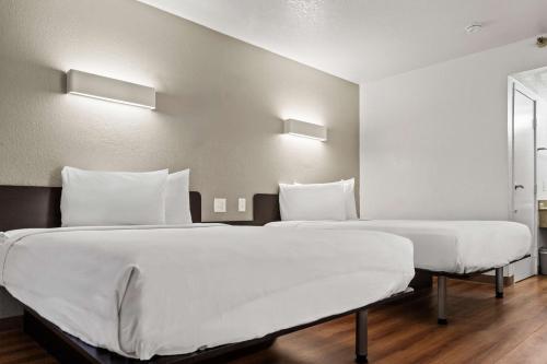 Studio 6  San Luis Obispo, CA - South near San Luis Obispo County regionális repülőtér