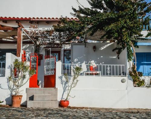 Aristomenis House Lentas near Taverna Elpidia